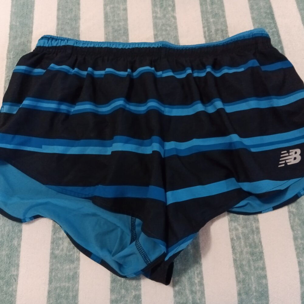NWT NEW BALANCE "RUNNING SHORTS, BLACK W/ BLUE HORIZONAL STRIPES, JAPO SIZE "XL"